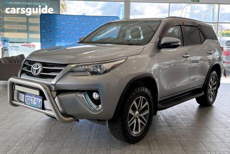 Silver 2016 Toyota Fortuner Wagon Crusade