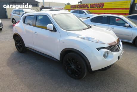 White 2014 Nissan Juke Wagon Ti-S (Awd)