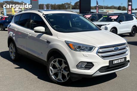 White 2017 Ford Escape Wagon Titanium (Awd)