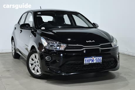 Black 2022 Kia RIO Hatchback S