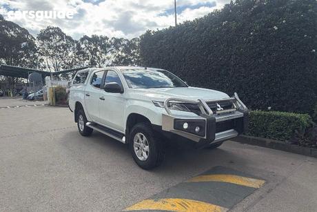 White 2021 Mitsubishi Triton Double Cab Pick Up Glx+ (4X4)
