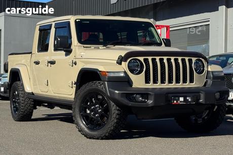 Other 2020 Jeep Gladiator Dual Cab Utility Overland (4X4)