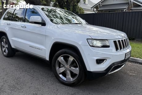 White 2014 Jeep Grand Cherokee Wagon Limited (4X4)