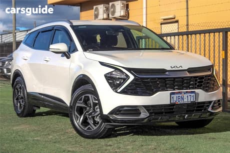 White 2024 Kia Sportage Wagon S (Fwd)