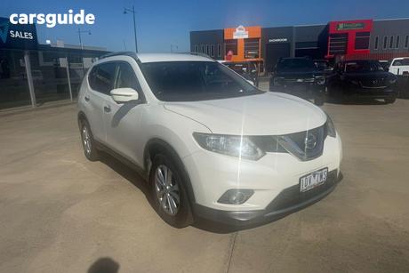 White 2015 Nissan X-Trail Wagon St-L (4X4)