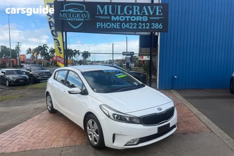 White 2017 Kia Cerato Hatchback S