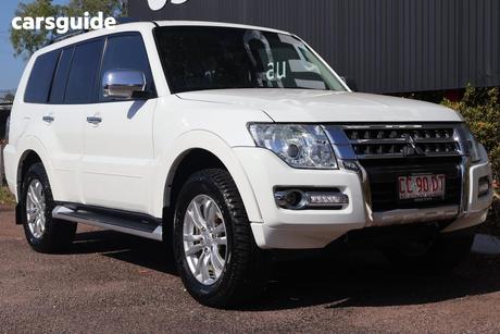2017 Mitsubishi Pajero Wagon Glx Lwb (4X4)