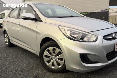 Silver 2017 Hyundai Accent Sedan Active