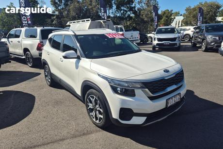 White 2019 Kia Seltos Wagon Sport (Fwd)