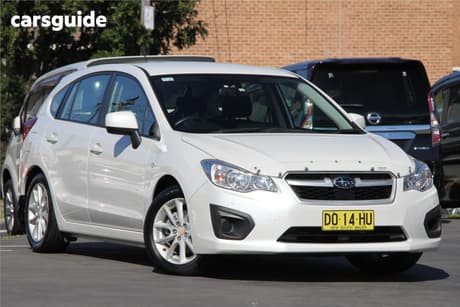 White 2014 Subaru Impreza Hatchback 2.0I (Awd)