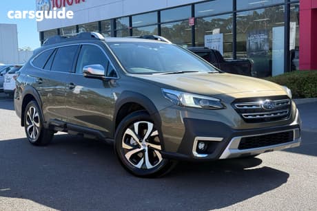 Green 2022 Subaru Outback SUV