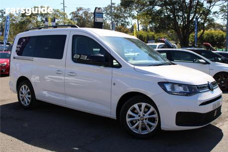 White 2021 Volkswagen Caddy Wagon Life Maxi Tdi320