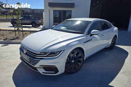 White 2019 Volkswagen Arteon Liftback 206 Tsi R-Line