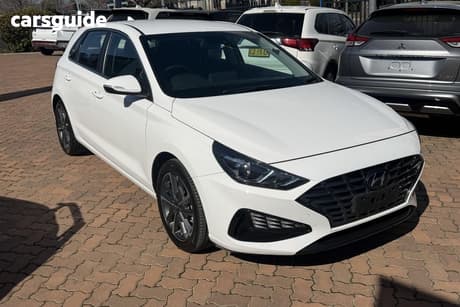 White 2023 Hyundai I30 Hatchback Elite