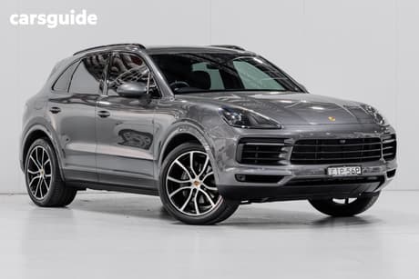 Grey 2019 Porsche Cayenne Wagon
