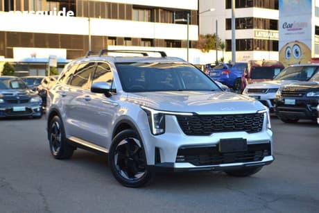 Silver 2024 Kia Sorento Wagon Sport+ 7 Seat