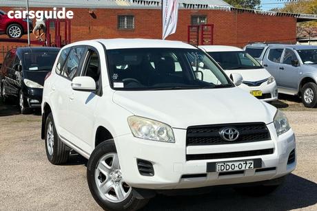 White 2012 Toyota RAV4 SUV CV