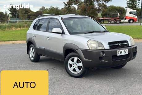 Silver 2006 Hyundai Tucson Wagon