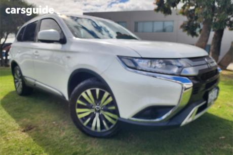 2018 Mitsubishi Outlander Es 7 Seat (Awd)