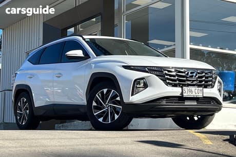 White 2022 Hyundai Tucson Wagon Elite (Fwd)