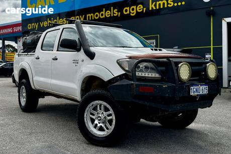 White 2008 Toyota Hilux Dual Cab Pick-up Sr (4X4)