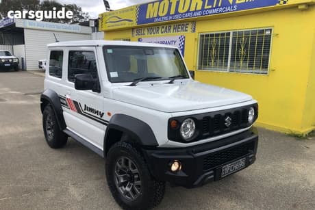 White 2022 Suzuki Jimny Wagon Glx
