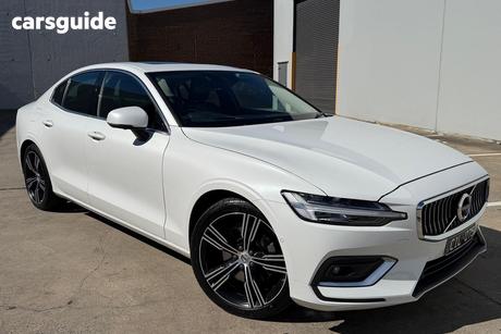 White 2021 Volvo S60 Sedan B5 Inscription Mhev