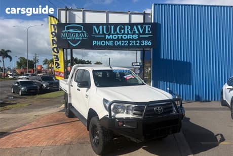 White 2018 Toyota Hilux Dual Cab Chassis Sr (4X4)