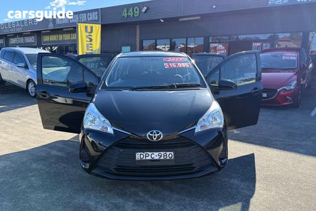 Black 2017 Toyota Yaris Hatchback Ascent
