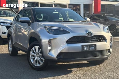 Silver 2025 Toyota Yaris Cross Wagon Gx Hybrid