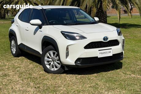 White 2021 Toyota Yaris Cross Wagon Gx Hybrid