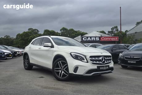 White 2017 Mercedes-Benz GLA180 Wagon 180