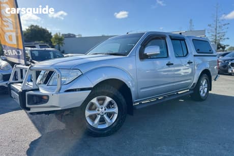Silver 2011 Nissan Navara Dual Cab Pick-up St (4X4)