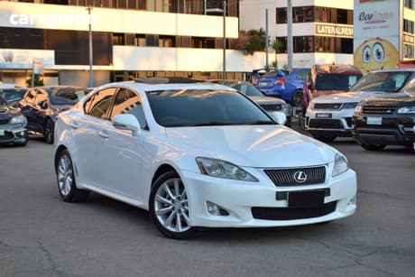 White 2010 Lexus IS250 Sedan Prestige