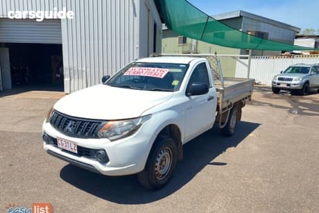 White 2016 Mitsubishi Triton Cab Chassis Glx