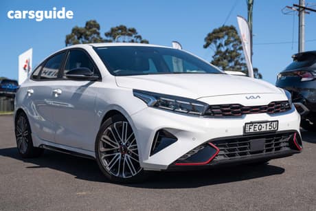 White 2021 Kia Cerato Hatchback Gt