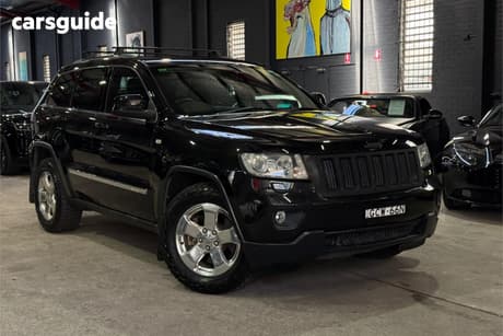 Black 2011 Jeep Grand Cherokee Wagon Laredo (4X4)