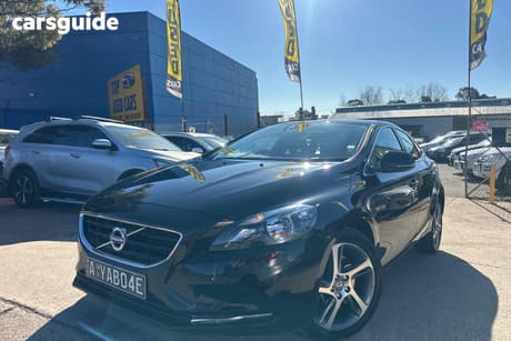 Black 2015 Volvo V40 Hatchback D2 Kinetic