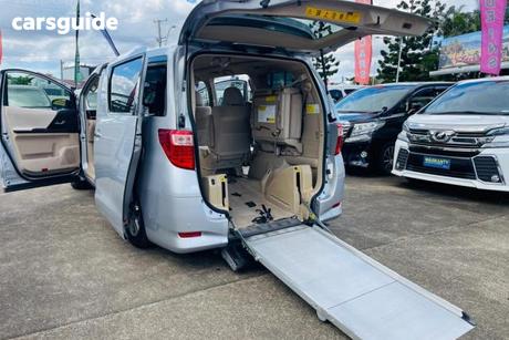 Silver 2010 Toyota Alphard Commercial
