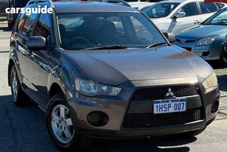 Brown 2009 Mitsubishi Outlander SUV LS ZH MY10