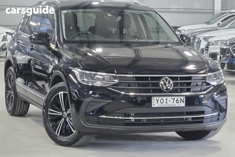 Black 2024 Volkswagen Tiguan Wagon 110Tsi Life