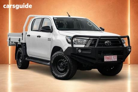 White 2021 Toyota Hilux Double Cab Chassis Sr (4X4)