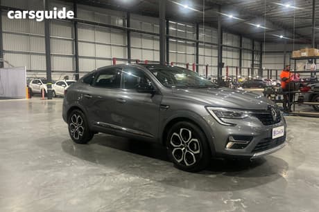 Grey 2022 Renault Arkana Coupe Intens