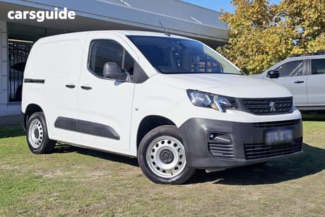 White 2023 Peugeot Partner Van Pro Long