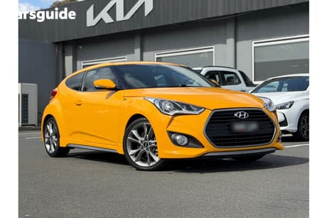 Yellow 2016 Hyundai Veloster Coupe Sr Turbo