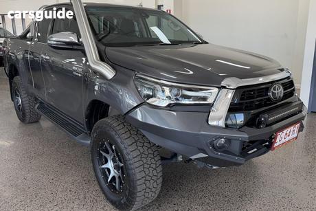 Grey 2022 Toyota Hilux X Cab Pickup Sr5 (4X4)