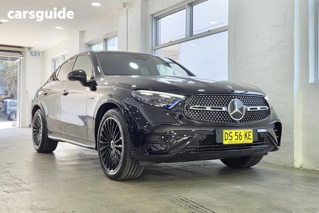 Black 2025 Mercedes-Benz GLC300 Wagon 4Matic