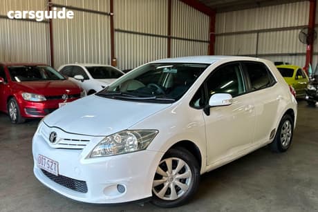 White 2011 Toyota Corolla Hatchback Ascent