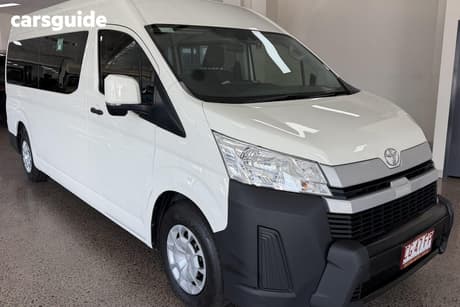 White 2019 Toyota HiAce Bus Commuter (12 Seats)