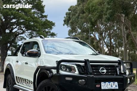 White 2020 Nissan Navara Ute Tray